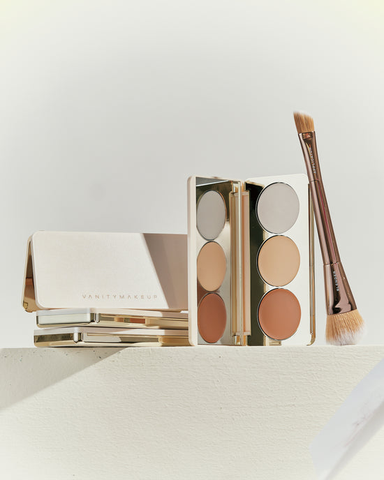 Vanity Makeup Luxury Contour & Eyeshadow Palettes & Makeup Brushes